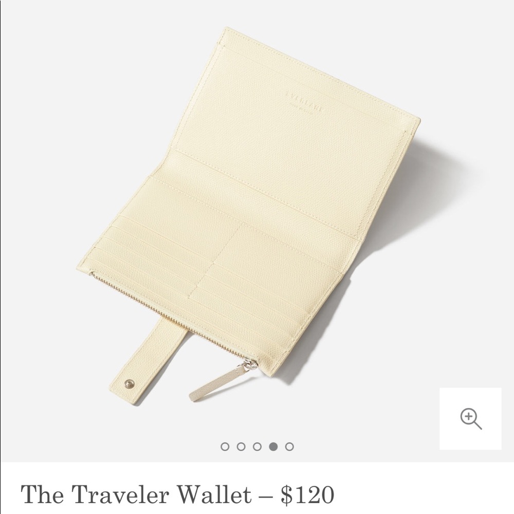 Everlane Traveler Wallet